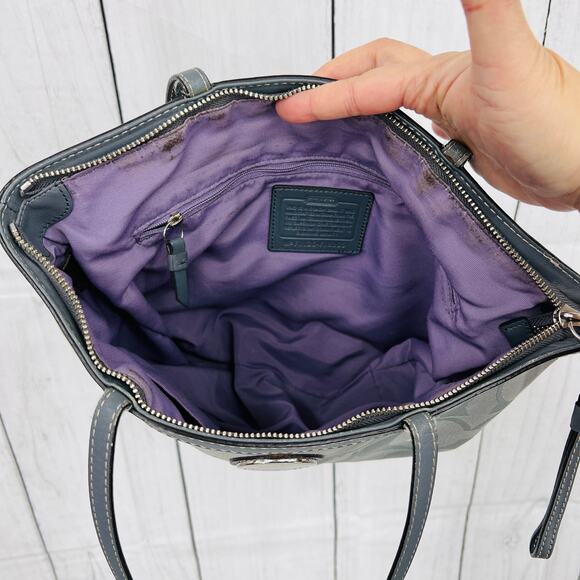 Coach gray signature stripe canvas leather tote shoulder bag purse F1126-F18365 - Picture 11 of 14